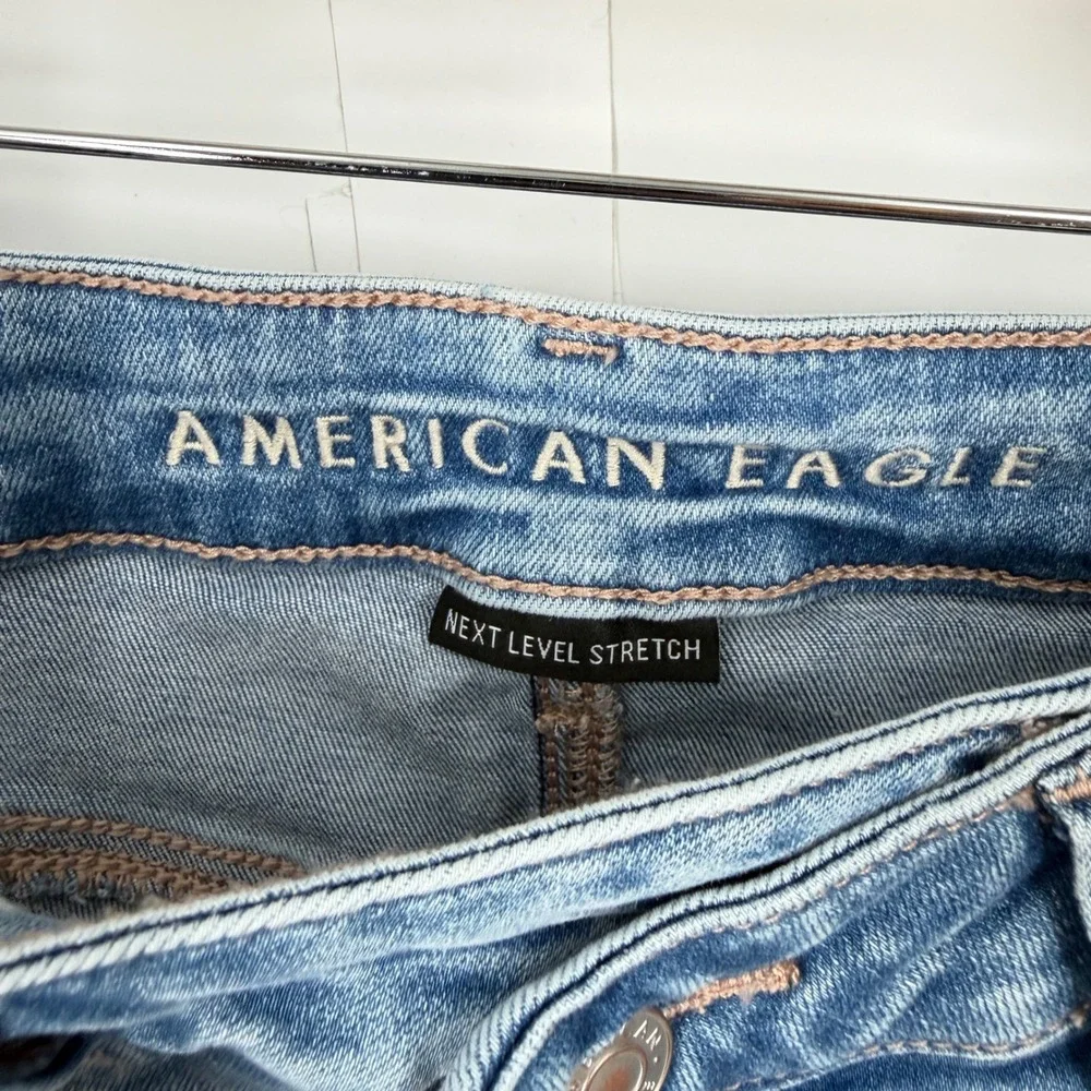 American Eagle‎ Women 6 Long Tall Blue Distressed Flare Jeans Next Level Stretch